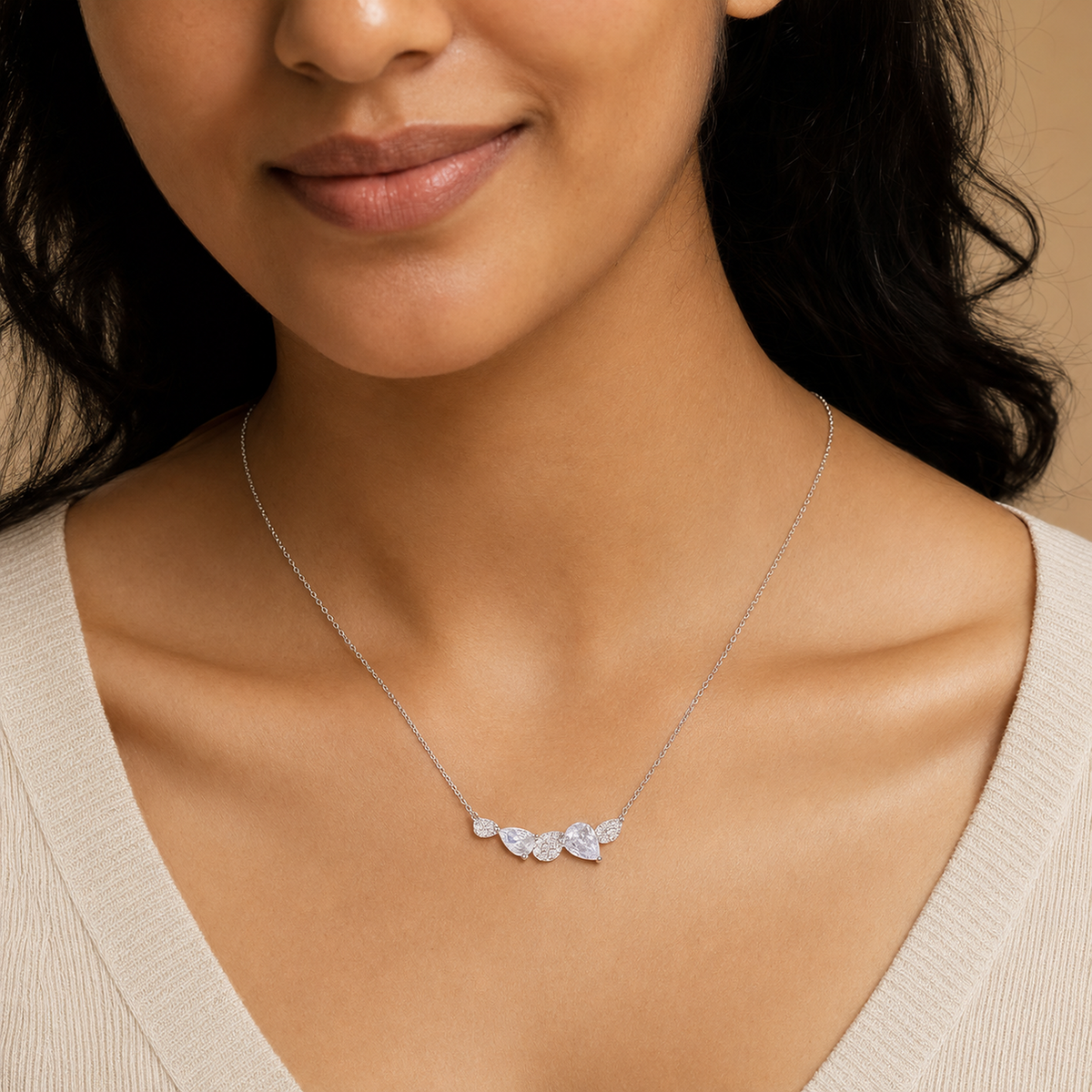 Five-Leaf Necklace
