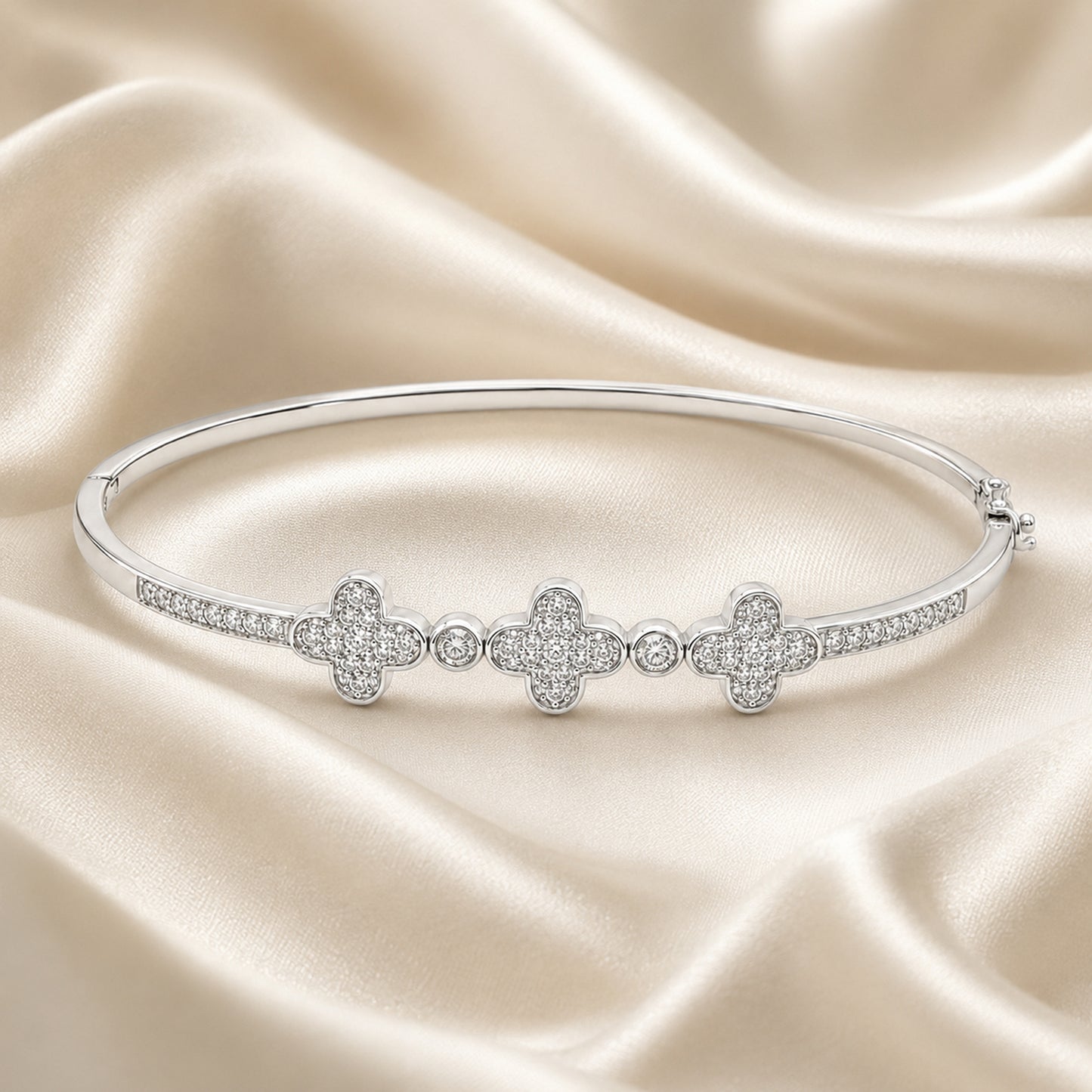 Silver Three-Clover Pavé Bangle