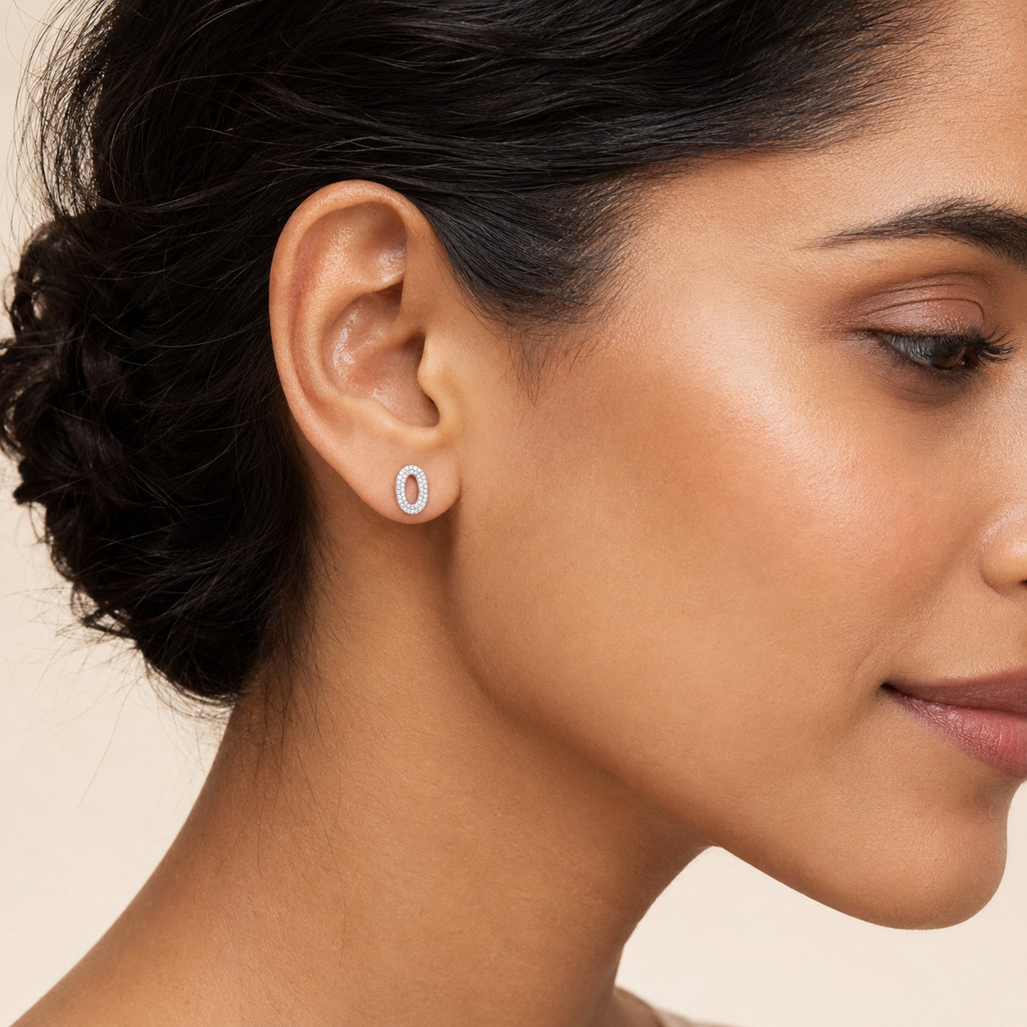 925 Sterling Silver Oval Pavé Stud Earrings