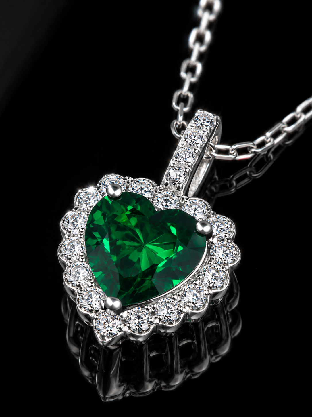 925 Sterling Silver Emerald Heart Pendant Necklace | Heart-Cut Green Cubic Zirconia Halo Necklace for Women